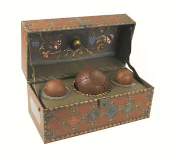 Harry Potter: Collectible Quidditch Set