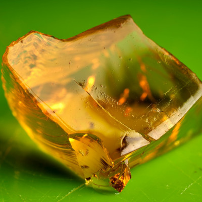 Cadouri Senzoriale: Trendul „Gimme Gummy” (Texturi Jelly)