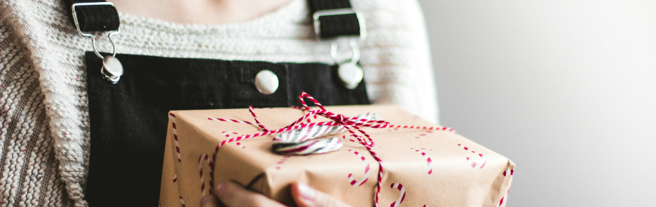 Cum alegi cadoul perfect pentru bunici: ghid complet cu idei personalizate