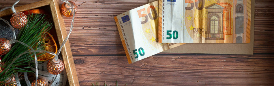 Bani sau Obiecte? Ghidul complet pentru a oferi bani în loc de cadou în 2026