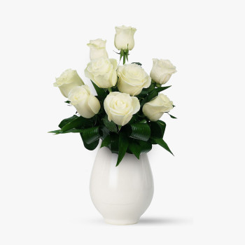 Buchet de 9 trandafiri albi